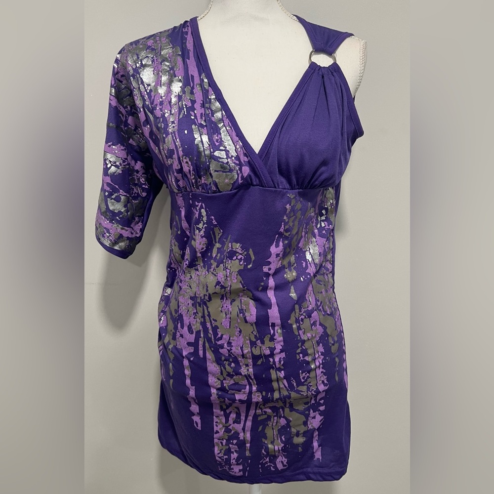 Vixen Purple Metallic Print One Sleeve Shirt